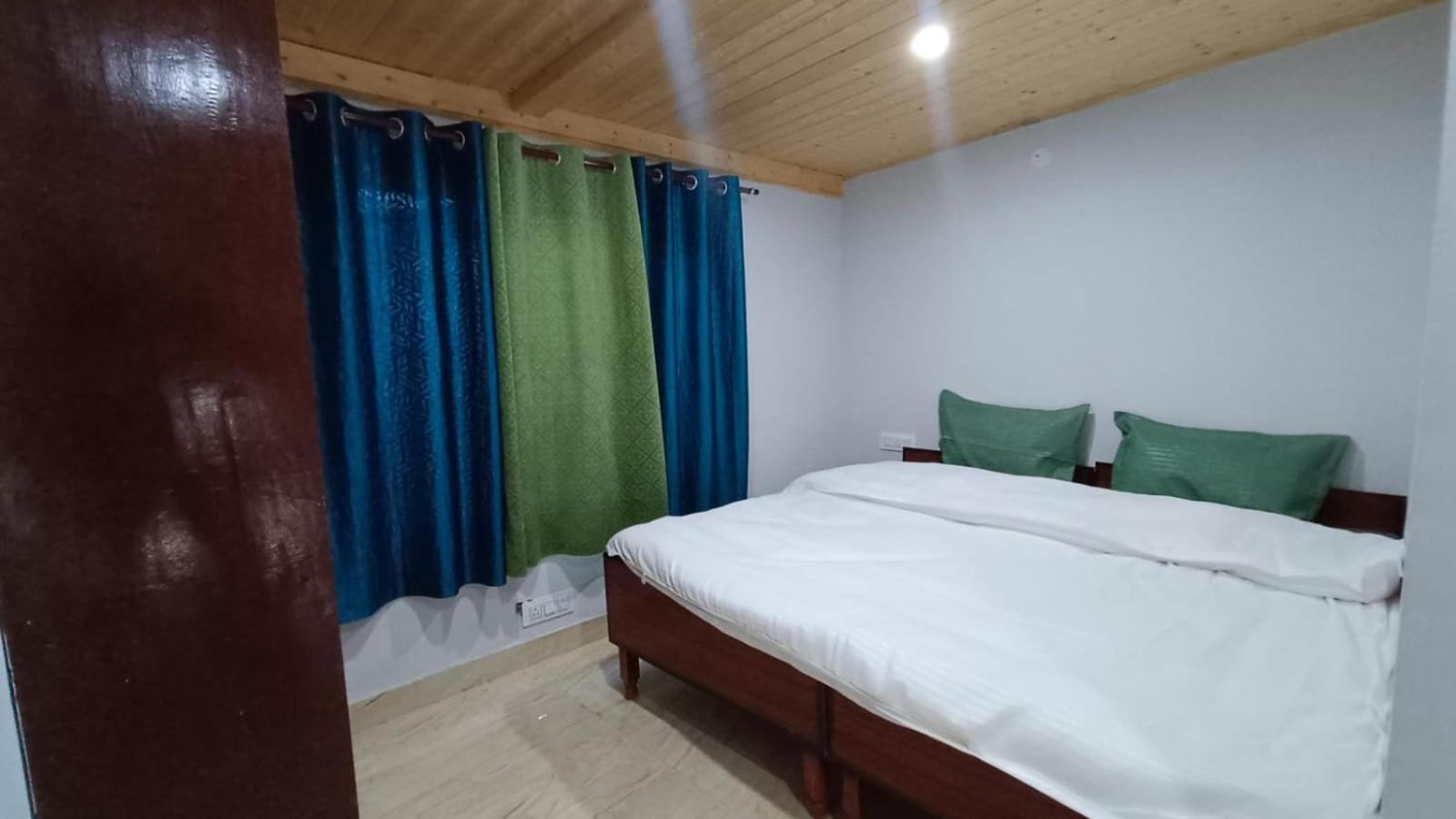 Shiv Shakti Homestay - Near Isbt, Bypass Mc Parking, Hpu, And Advance Study Šimla Exteriér fotografie